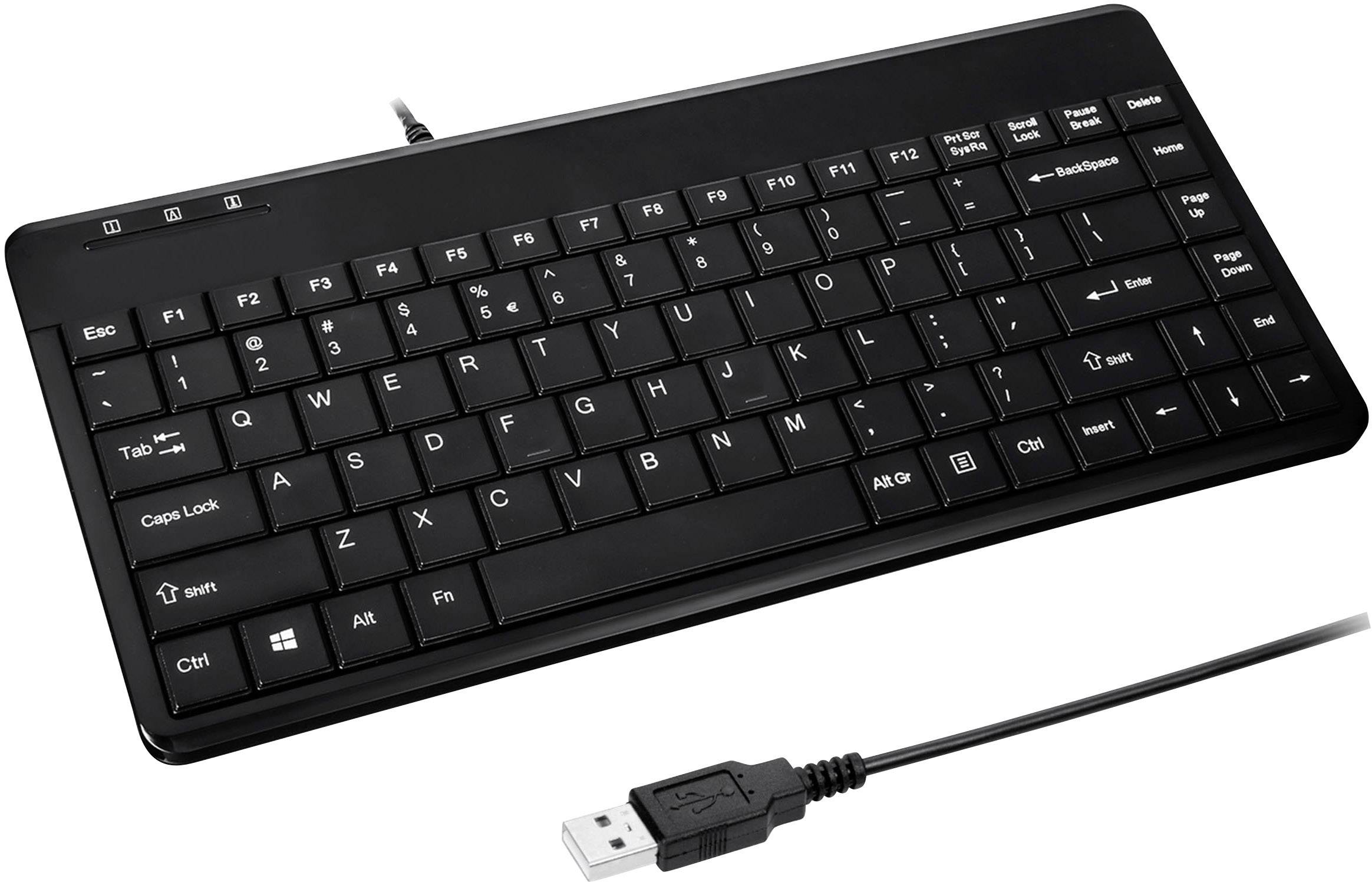 Schwarze USB-Tastatur mit kompaktem Design, flachen Tasten und deutschem Tastenlayout, einschließlich Sonder- und Funktionstasten.