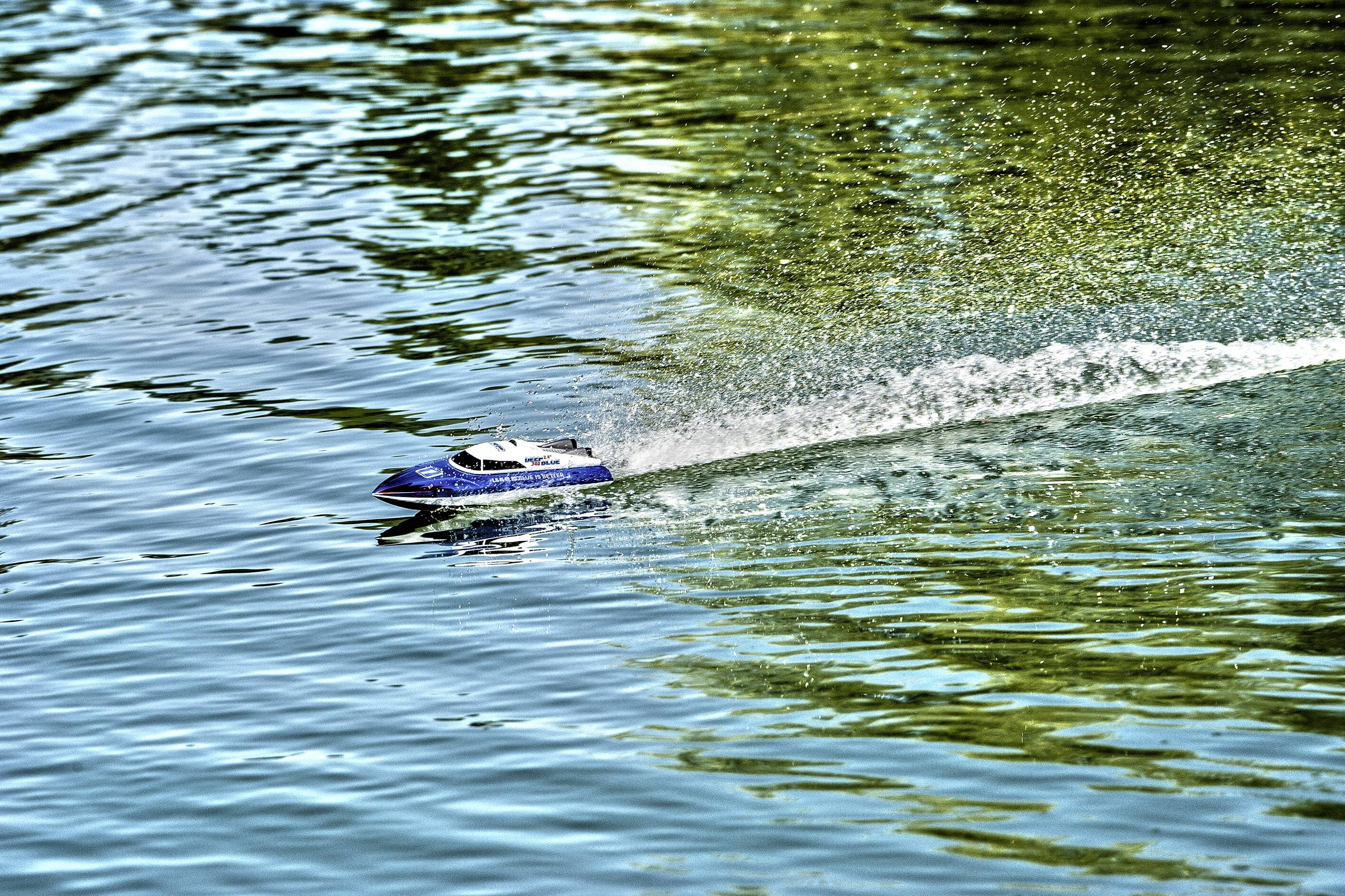 LRP Electronic Deep Blue 340 RC Motorboot 100% RtR 340 mm-1