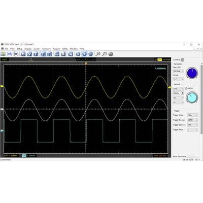 Ein Oszilloskop zeigt zwei Wellenformen: eine gelbe Sinuswelle und eine blaue Rechteckwelle. Beide Wellen haben eine Frequenz von 500 Hz.