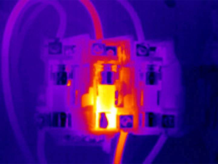 Seek Thermal Reveal Pro FF - 32° - 32° - 4 GB - 15 Hz - Schwarz - Grau - 320 x-5