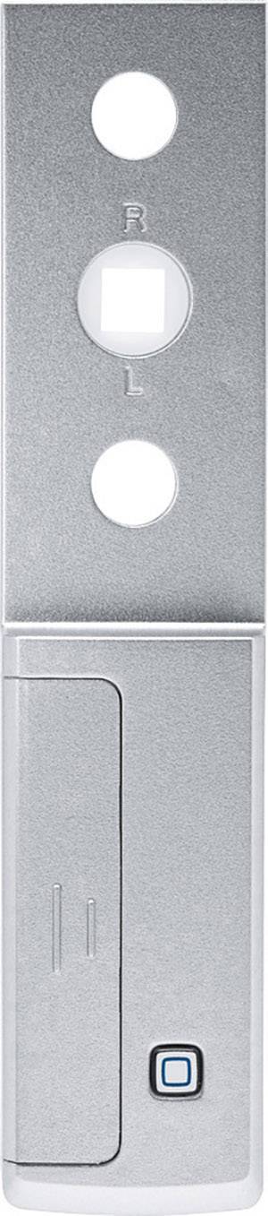 Silberne Metallplatte mit drei runden Öffnungen. Unter den Öffnungen ein rechteckiger Abschnitt mit einem kleinen quadratischen Knopf.