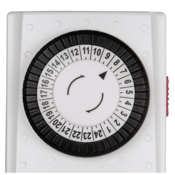 hama 00121950 Mechanische Tages-Zeitschaltuhr "Mini"