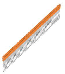 Ein orangefarbenes, längliches Objekt mit mehreren grauen, nebeneinander angeordneten Zinken oder Stiften an der Unterseite.