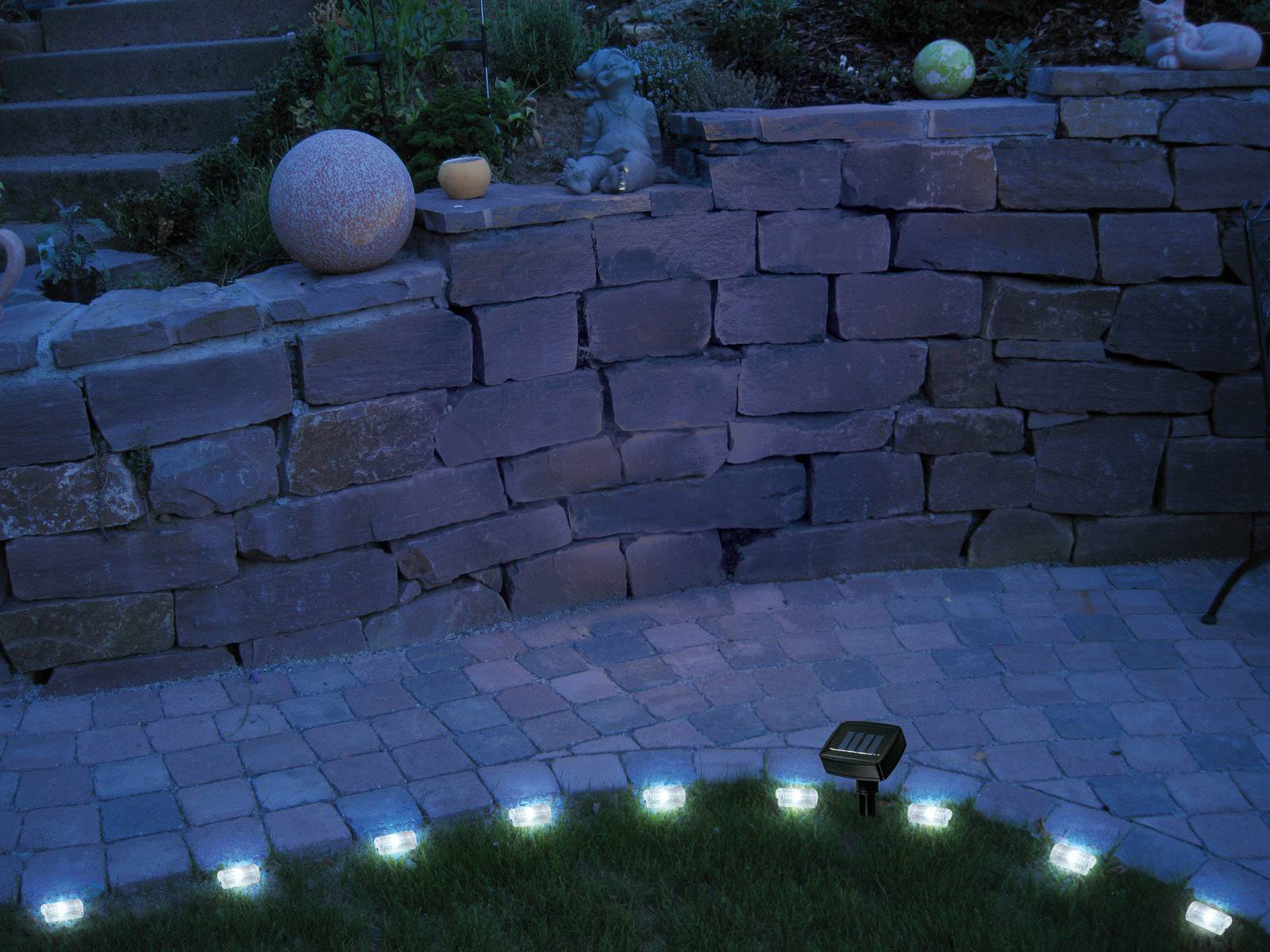 Zur Produktkategorie Solar Lichterkette