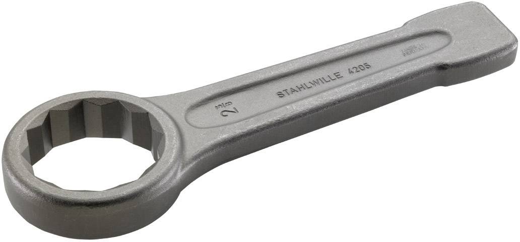 Ein silberner Ringschlüssel mit der Aufschrift 'STAHLWILLE 5208'. Geeignet zum Festziehen oder Lösen von Schrauben und Muttern.