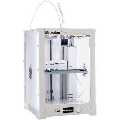 Ein weißer 3D-Drucker mit transparenten Seiten zeigt eine offene Bauplattform. Modell: Ultimaker 3 Extended.