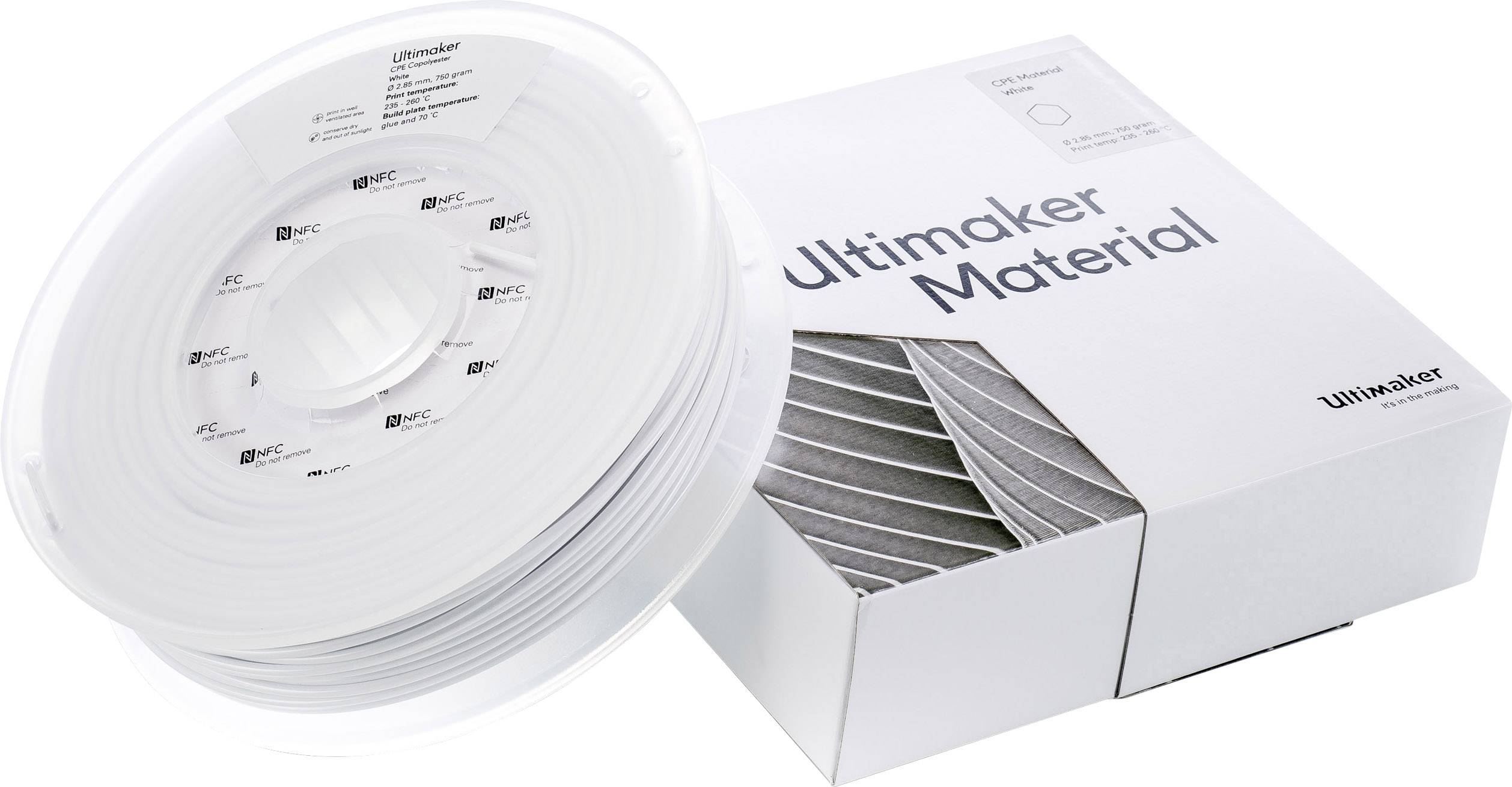 Eine Rolle weißer 3D-Drucker-Filament mit der Aufschrift 'Ultimaker', daneben die passende Verpackung mit der Beschriftung 'Ultimaker Material'.