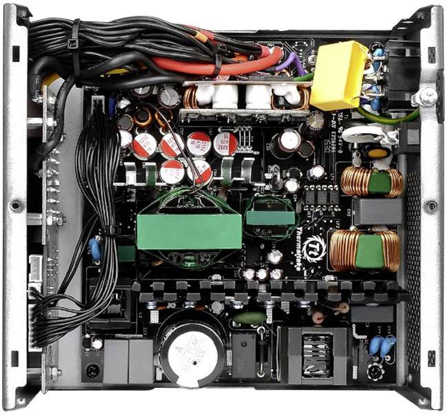 Netzteil Thermaltake SMART DPS G Digital 750W/80+ Gold-5