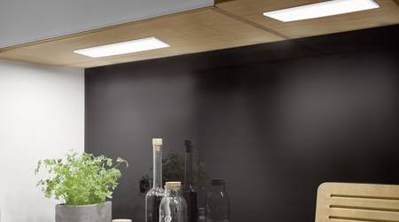 LED Panels weiß in der Küche