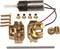 Kleiner Elektromotor mit Zahnrädern und Schrauben, geeignet für technische Projekte oder Modellbau.