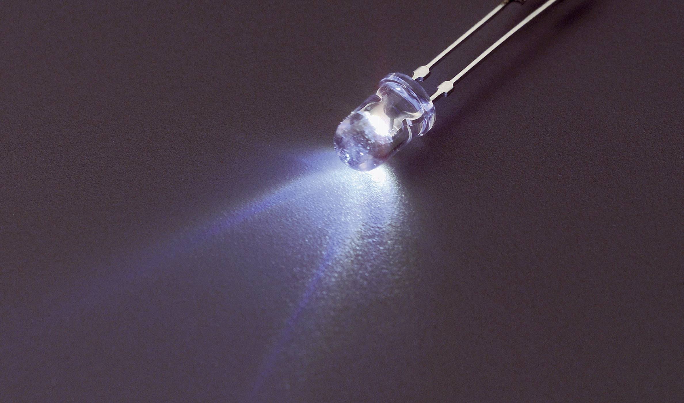 Nichia NSPL510DS Sel. U Bedrade LED Warm-wit Rond 5 mm 6000 mcd 50 ° 20 mA 3.2 V afbeelding