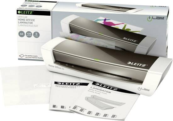 Die Verpackung zeigt einen Leitz Home Office Laminator inklusive Bedienungsanleitung und laminierten Beispielen.