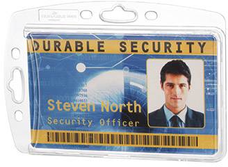 Ein Ausweis mit der Aufschrift 'Durable Security' zeigt das Foto einer männlichen Person. Darunter steht 'Steven North, Security Officer'.