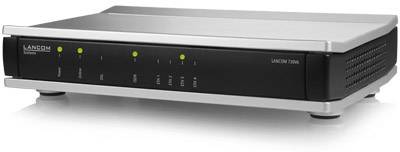 Ein LANCOM-Router mit leuchtenden Status-LEDs auf der Vorderseite, zeigt Netzwerkaktivität und Verbindungsstatus an.