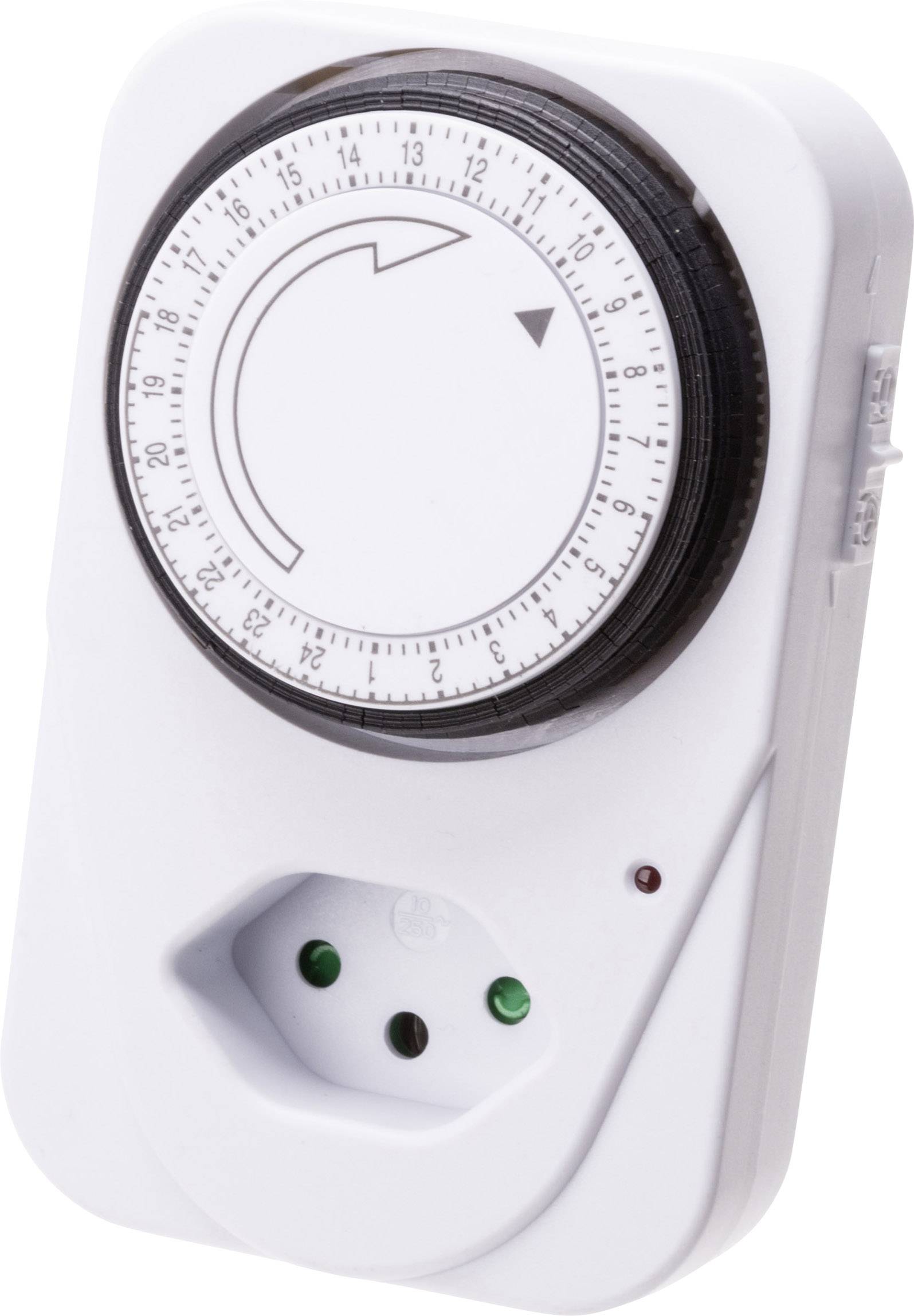 Mechanische Zeitschaltuhr in Weiß. Zeigt 24-Stunden-Wählscheibe mit Pfeil und Steckdose unten.