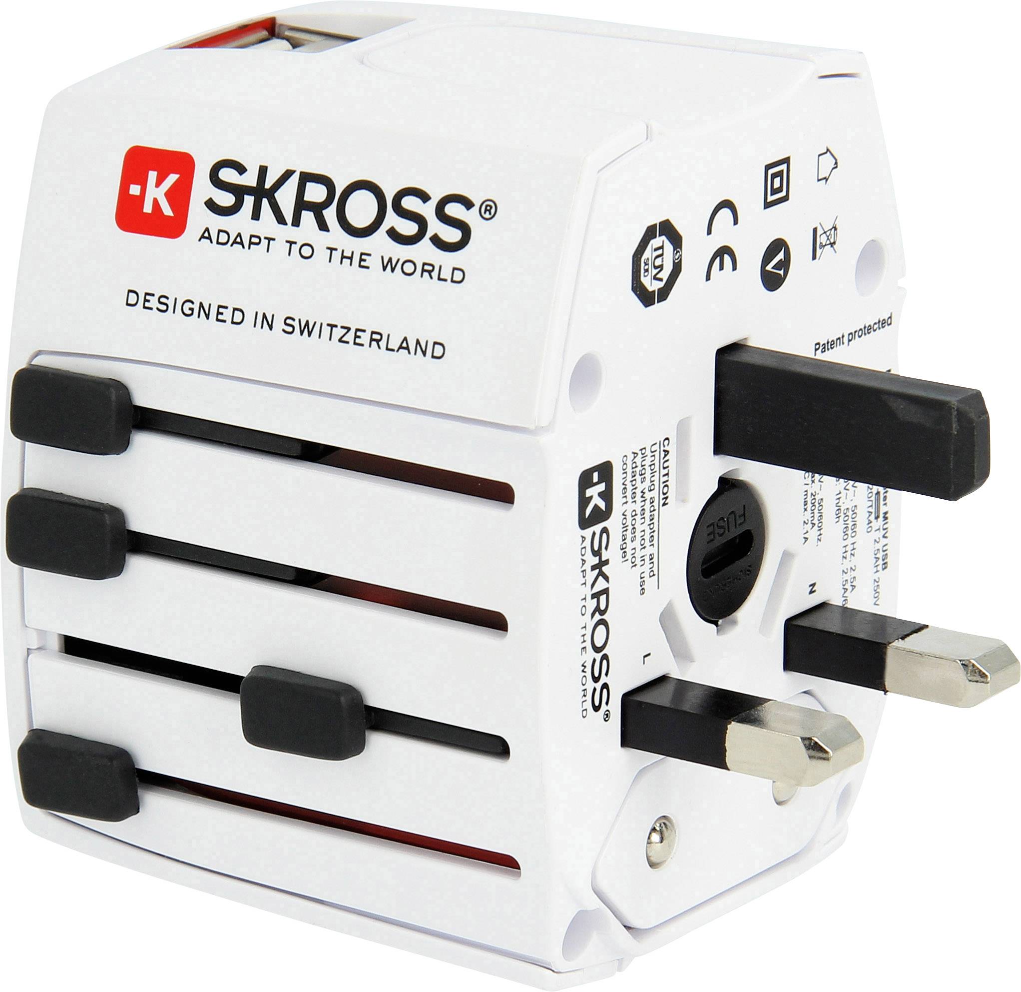 Weißer SKROSS Universal-Adapter mit mehreren Steckern und Ausgängen, geeignet für internationale Reisende.
