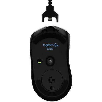 Schwarze Gaming-Maus von unten, Marke und Modell 'Logitech G703' sichtbar, abnehmbares Ladekabel oben.