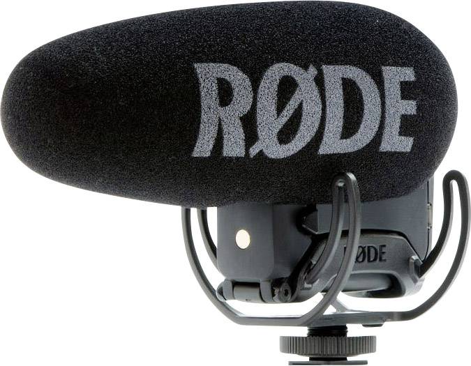 Ein externes Mikrofon mit RØDE-Logo, montiert auf einer Stativhalterung, geeignet für hochwertige Audioaufnahmen.