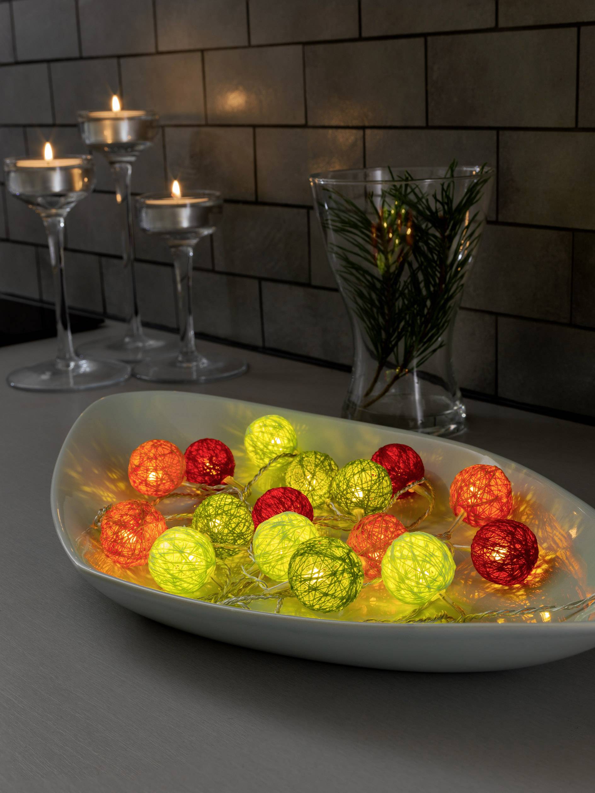 Konstsmide 3135-503 Motiv-Lichterkette Kugel Innen netzbetrieben Anzahl Leuchtmittel 16 LED Warmweiß Beleuchtete Länge: ...