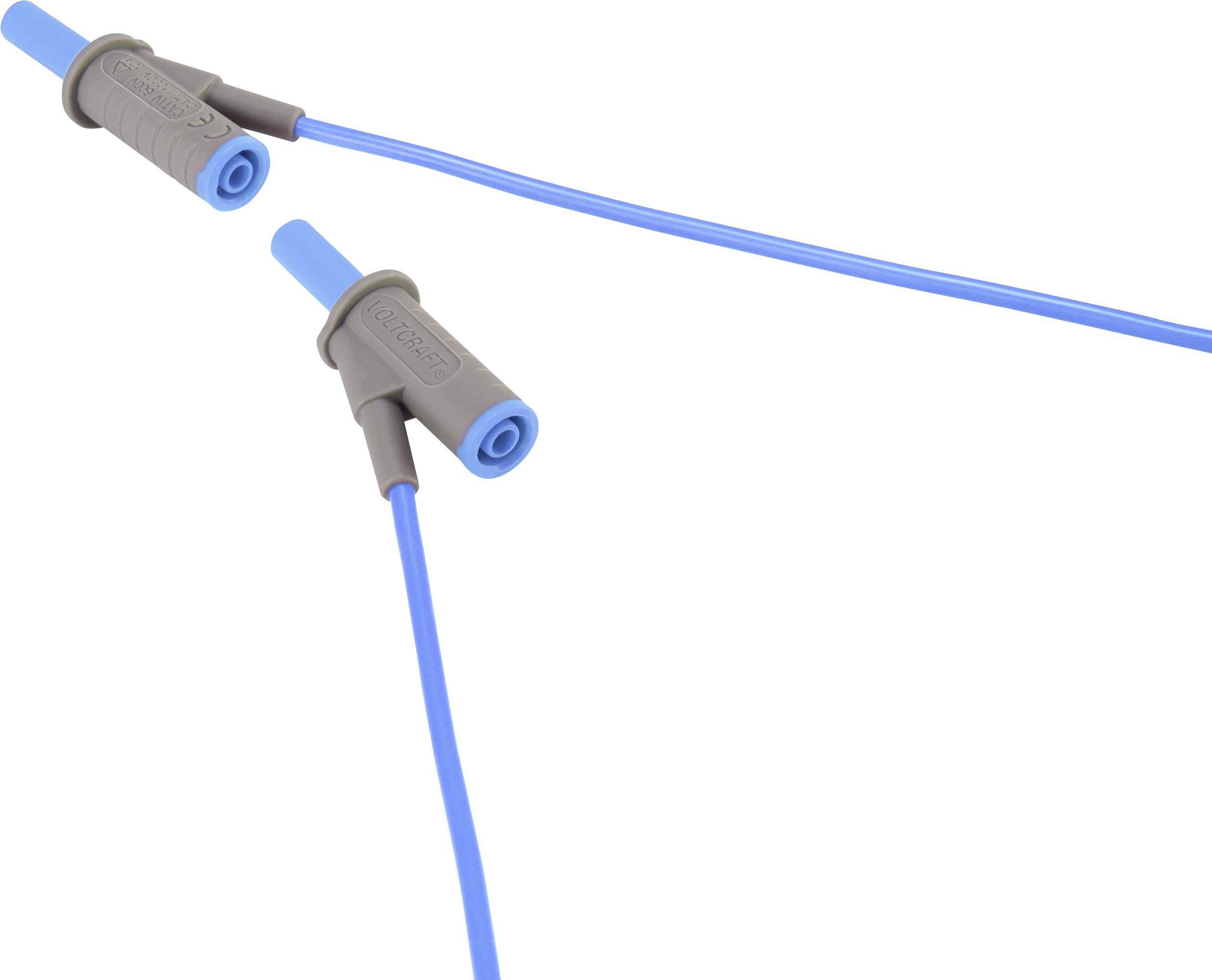 Zwei blaue Kabel mit grauen Steckverbindern, die für elektrische Anwendungen verwendet werden.