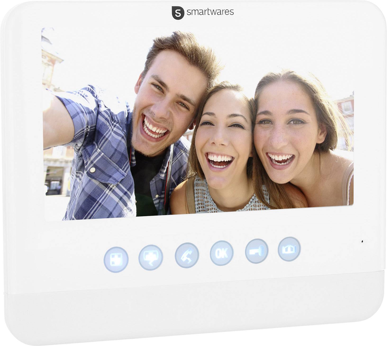 Drei fröhliche Menschen lächeln in die Kamera für ein Selfie. Der Bildschirm zeigt das Bild in einem digitalen Rahmen mit Steuertasten darunter.