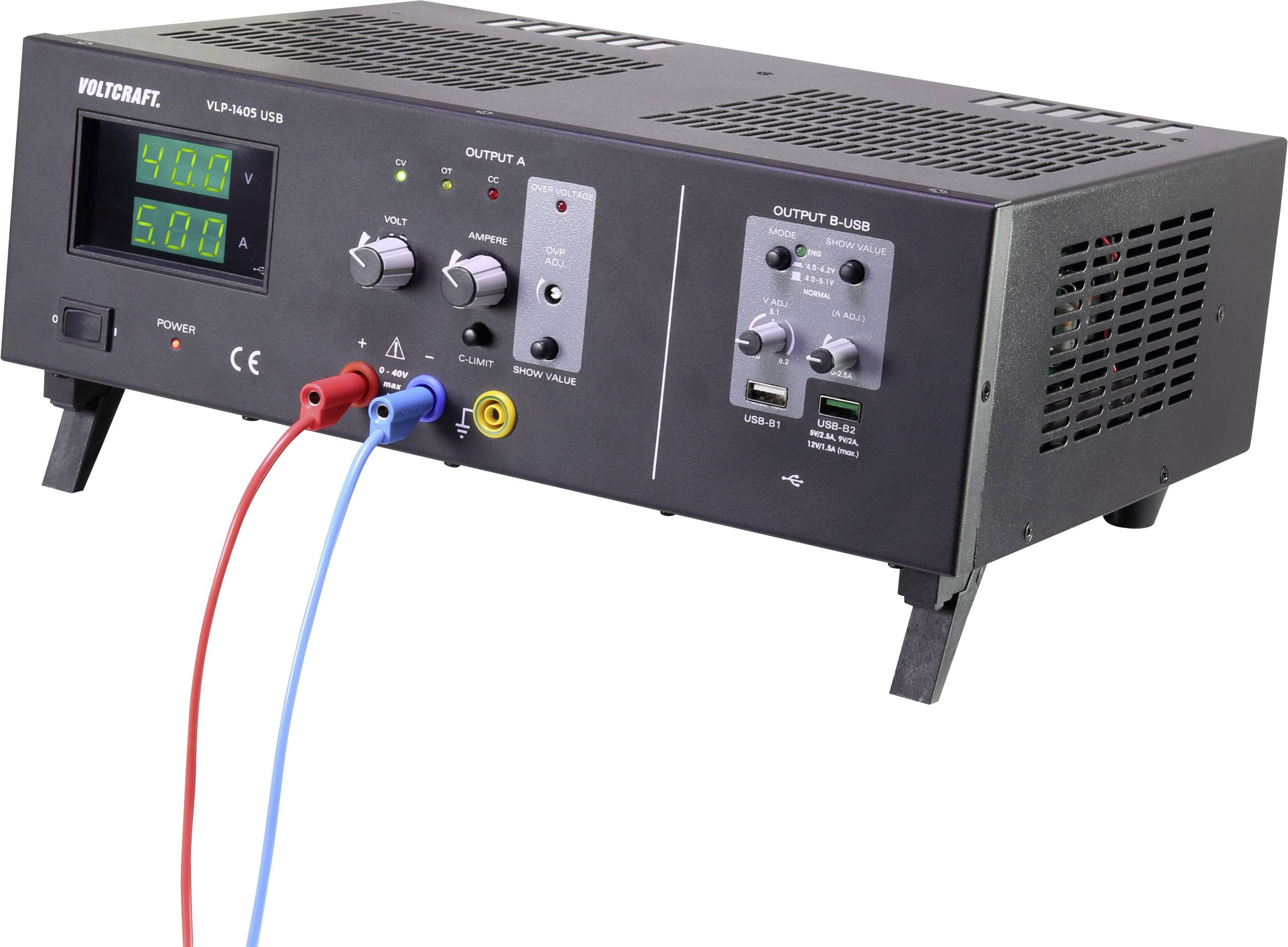 Stromversorgungseinheit mit digitalen Anzeigen. Zwei Ausgänge: A mit Stromregelung, B mit wählbarer Spannung. USB-Anschluss vorhanden.