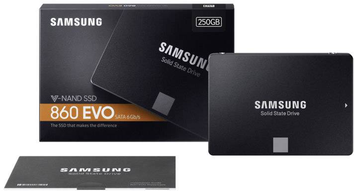 Samsung 860 EVO SSD, 250GB. Schwarzes Gehäuse mit Produktname. Verpackung und Anleitung enthalten. SATA 6Gb/s Schnittstelle.