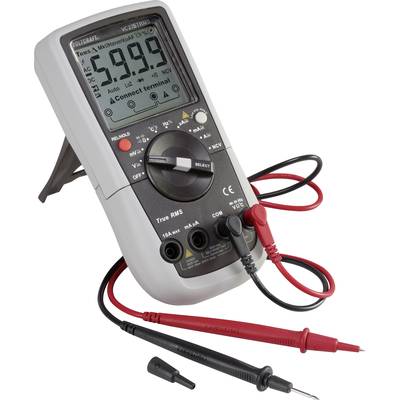 Ein digitales Multimeter mit angeschlossenen Messleitungen zeigt einen Messwert von 59,9 an. Es steht auf einem ausklappbaren Stativ.