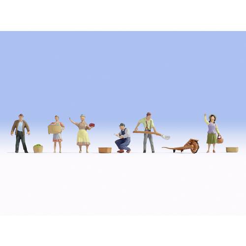 NOCH H0 Bauern 15617 Bemalt, Stehend