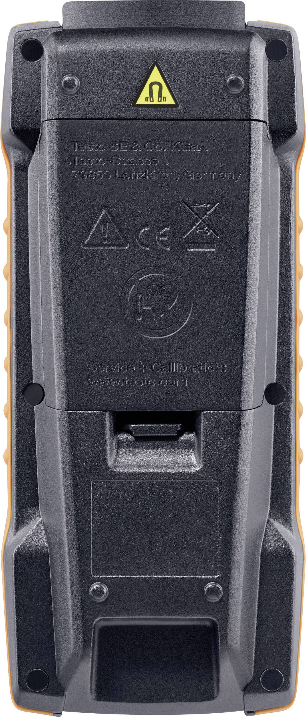 Rückansicht eines elektronischen Geräts mit Warnsymbol, Herstellerinformationen und Neigungsmesser, teilweise im grauen Gehäuse sichtbar.