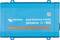 Ein blauer Wechselrichter der Marke 'victron energy' mit der Aufschrift 'pure sinewave inverter phoenix 12 | 800'.