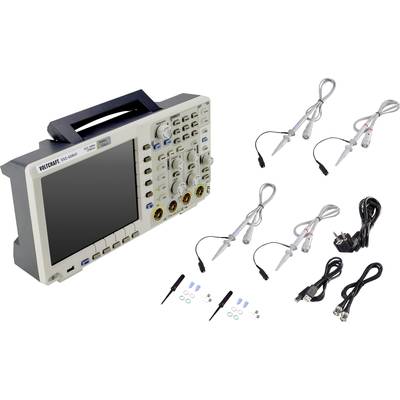 Digitaloszilloskop mit Tragegriff, vier Sonden, Netzkabel und Zubehörset. Eignet sich zur Analyse elektronischer Signale.