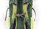 Grüner Rucksack mit hellgrünen Akzenten, mehreren Gurten und Netzstofftaschen an den Seiten, geeignet für Outdoor-Aktivitäten.