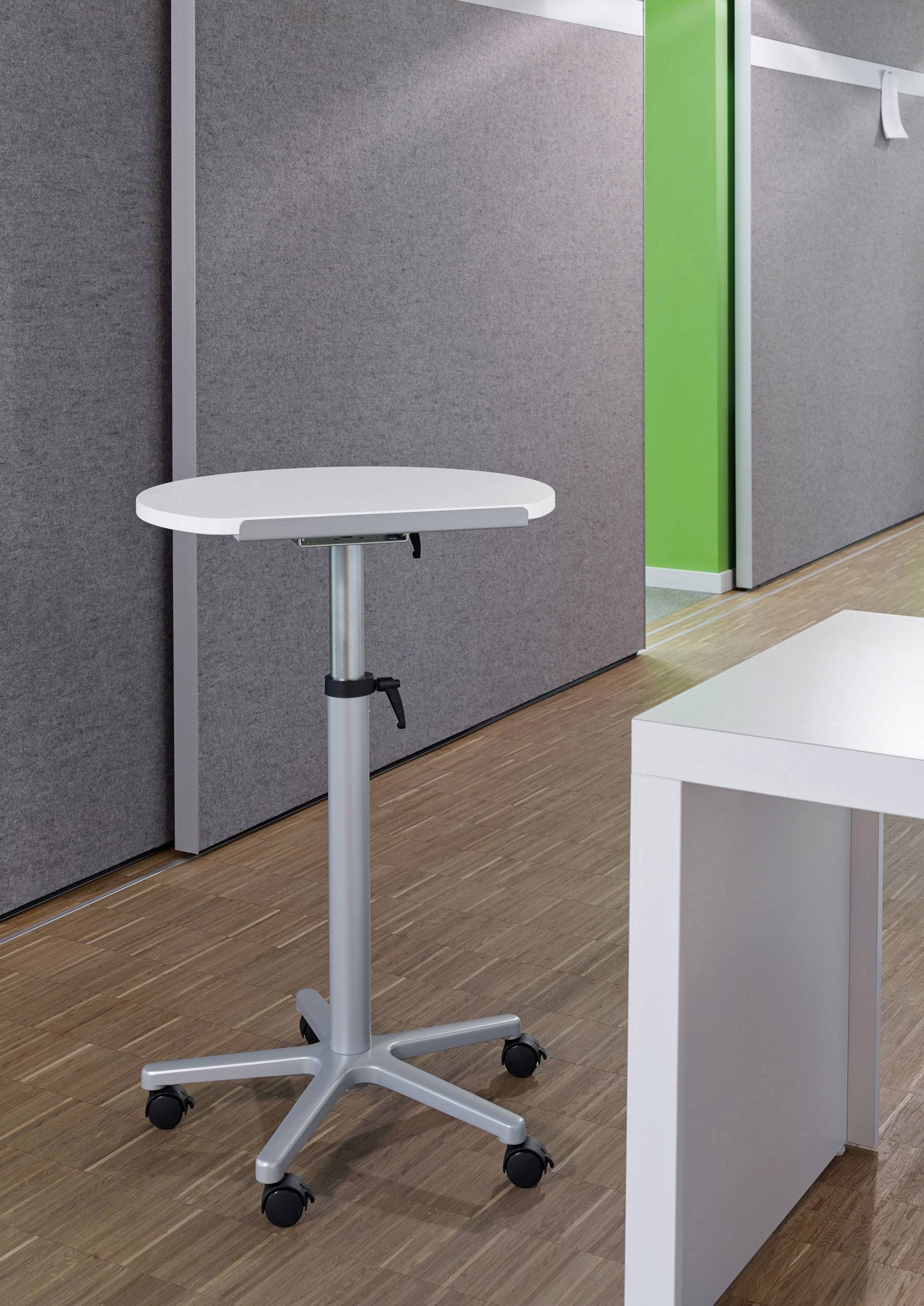 'Höhenverstellbarer, rollbarer, runder Tisch in modernem Büroraum mit Holzboden und grüner Wand.'