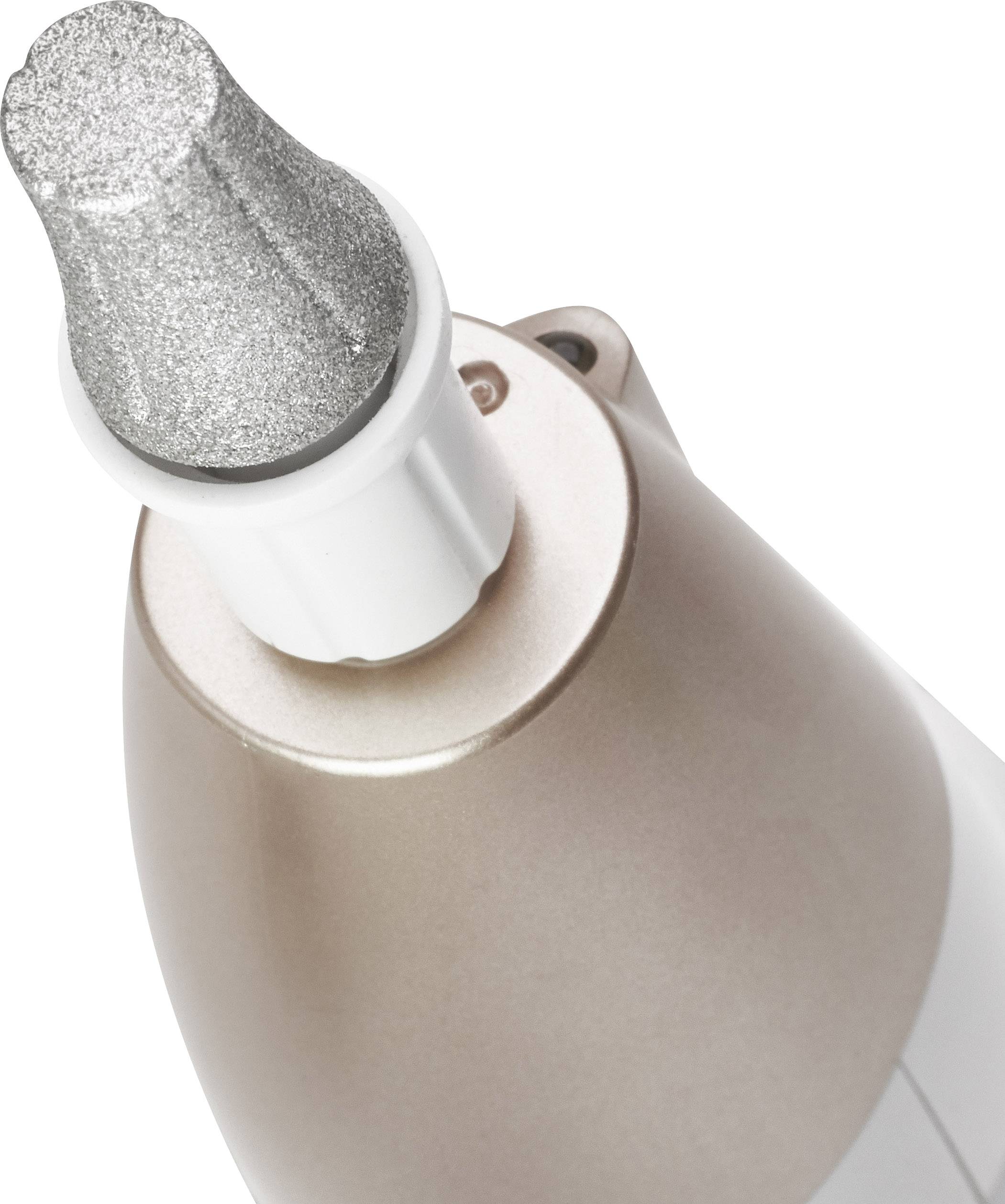 Rotierender elektrischer Hornhautentferner mit silbernem Schleifkopf, Nahaufnahme.