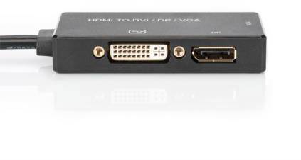 Ein schwarzer Adapter mit Anschlüssen für HDMI, DVI, DisplayPort und VGA, der auf einer weißen Oberfläche liegt.