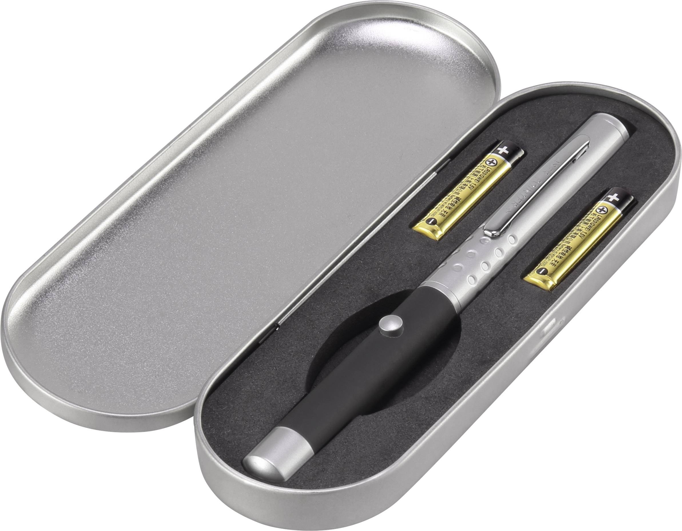 Stiftförmiger Laserpointer in einem offenen Metall-Etui, begleitet von zwei AA-Batterien.