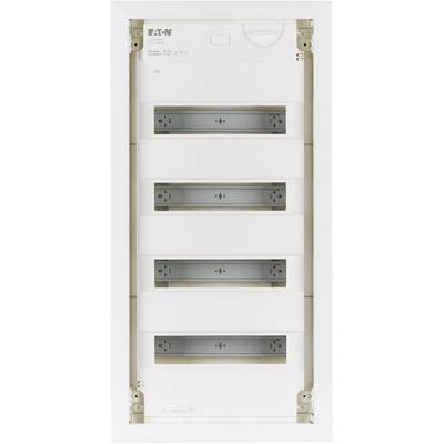 'Leerer weißer Sicherungskasten mit mehreren Montageebenen, bereit zur Installation elektrischer Bauteile.'