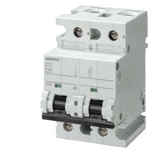 Ein zweipoliger Schutzschalter von Siemens, Modell 5SY42 MCB B-16A, zum Schutz von elektrischen Stromkreisen vor Überlast und Kurzschluss.