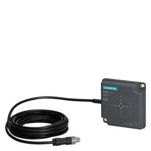 Ein rechteckiger Siemens RFID-Sensor mit langem Kabel und kleinem Stecker zur Datenübertragung oder Identifizierung.