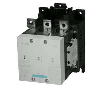 Ein elektrischer Schütz von Siemens, montiert auf einer Halterung, mit drei Leitungsklemmen oben, typischerweise für industrielle Anwendungen.