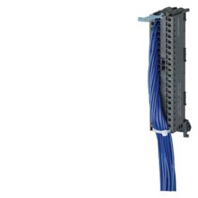 Ein elektrischer Steckverbinder mit mehreren blauen Kabeln verbunden, die vertikal angeordnet sind.