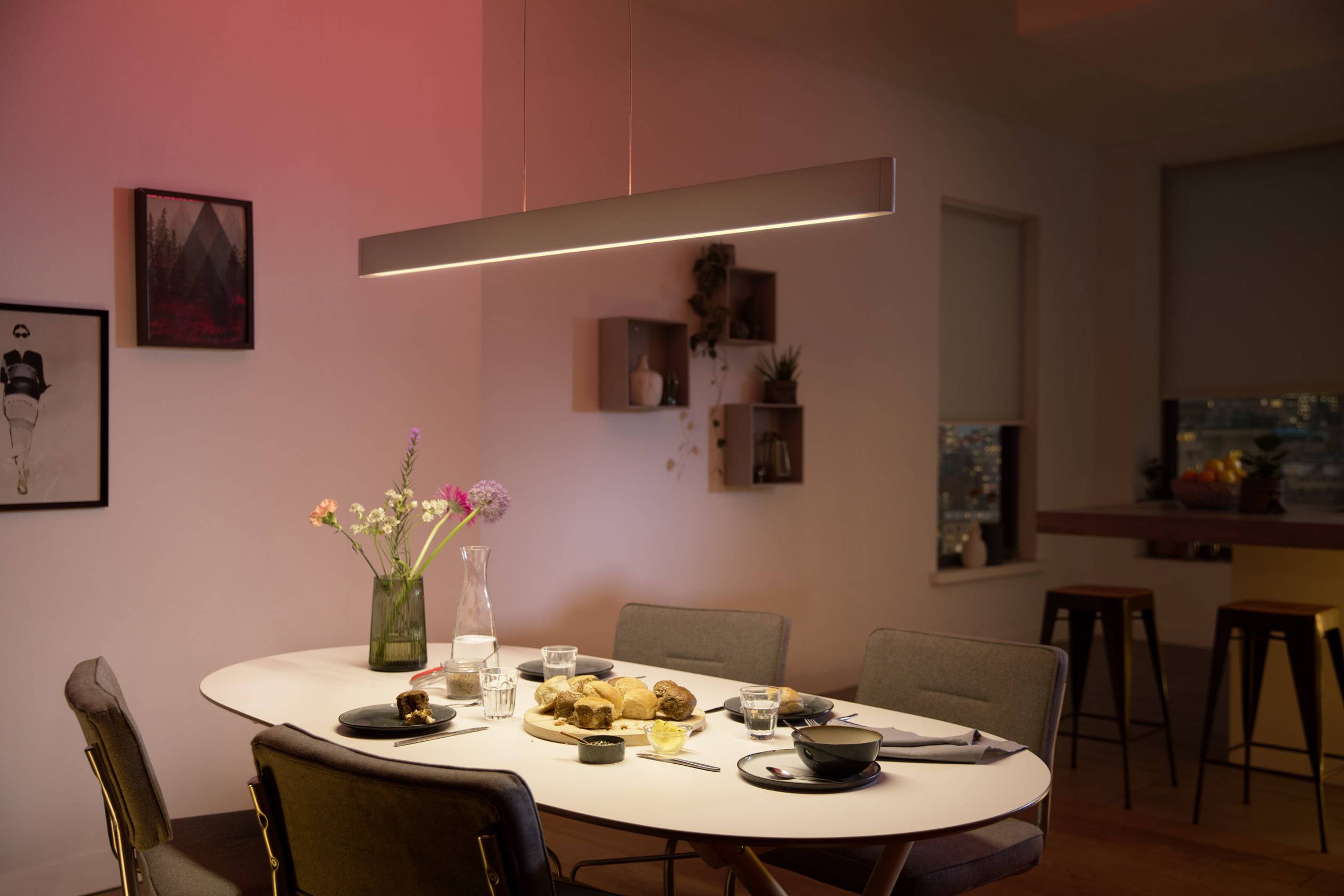 Plafoniera A Led Beign Philips Hue : Philips hue amaze lampada da tavolo a led