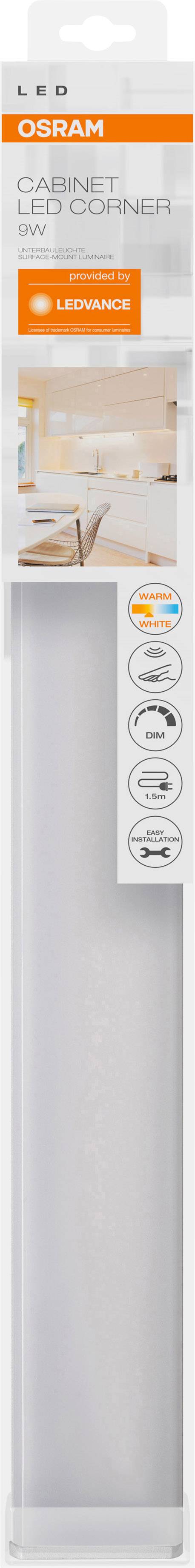 'OSRAM LED Panel'. Weißes rechteckiges LED-Lichtmodul in Verpackung, ideal für Küchenbeleuchtung. Bild einer modernen Küche im Hintergrund. Markenlogo oben.