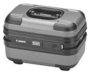 Robuster grauer Canon Koffer mit schwarzem Griff, Modell 'Hard Case 300', zum sicheren Transport von Kameraausrüstung.