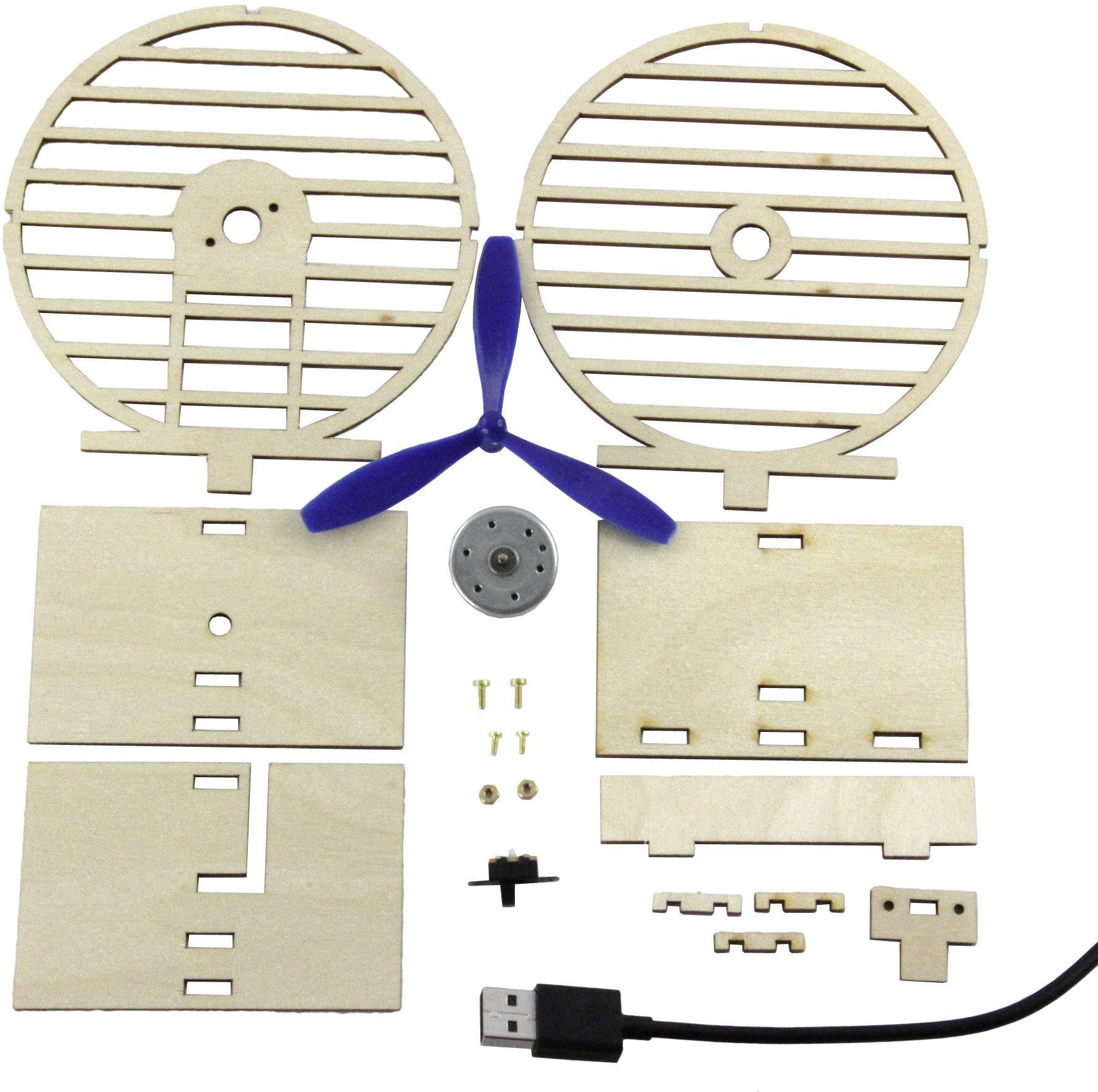 Bastelset für einen kleinen Ventilator aus Holzplatten, einem blauen Propeller, Schrauben und einem USB-Kabel, zur Selbstmontage.
