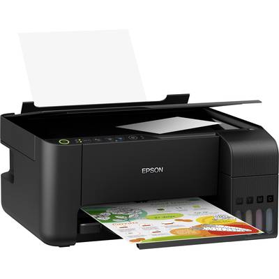 Ein schwarzer Drucker von Epson mit sichtbaren Tintentanks an der Seite, druckt ein farbiges Blatt mit Grafiken und Text.