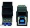 Zwei USB 3.0-Adapter. Links ist der Anschluss für das USB-Kabel, rechts ist der Anschluss für ein Gerät. Beide sind blau markiert.