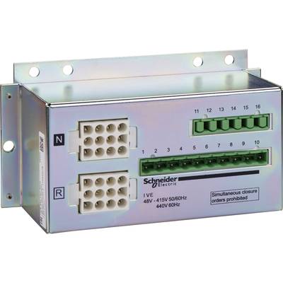 Steuereinheit von Schneider Electric mit mehreren grünen und weißen Steckverbindungen, beschriftet mit Spannungshinweisen.