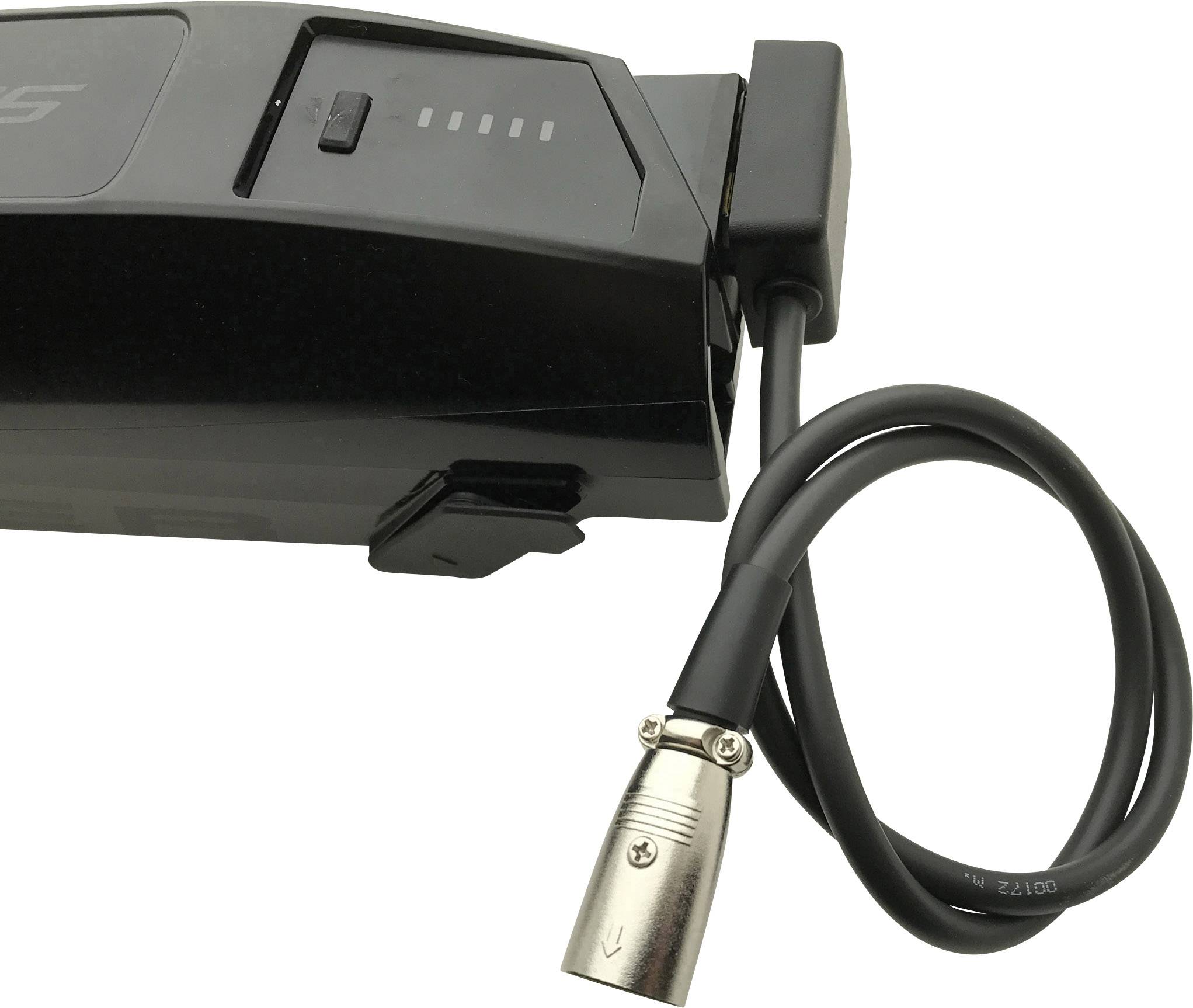Ein schwarzes elektronisches Gerät mit einem Kabel und einem Stecker am Ende. Indikatoren auf der Oberseite zeigen den Ladezustand an.